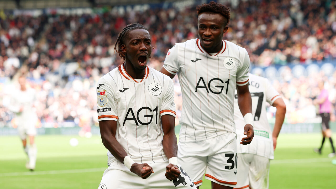 SWANSEA, WALES - OCTOBER 10: Moussa Yeo of Swansea City celebrates scoring his team’s first goal during the Sky Bet Championship 2026/27 match between Swansea City and Norwich City at Swansea.com Stadium on October 10, 2026 in Swansea, Wales.