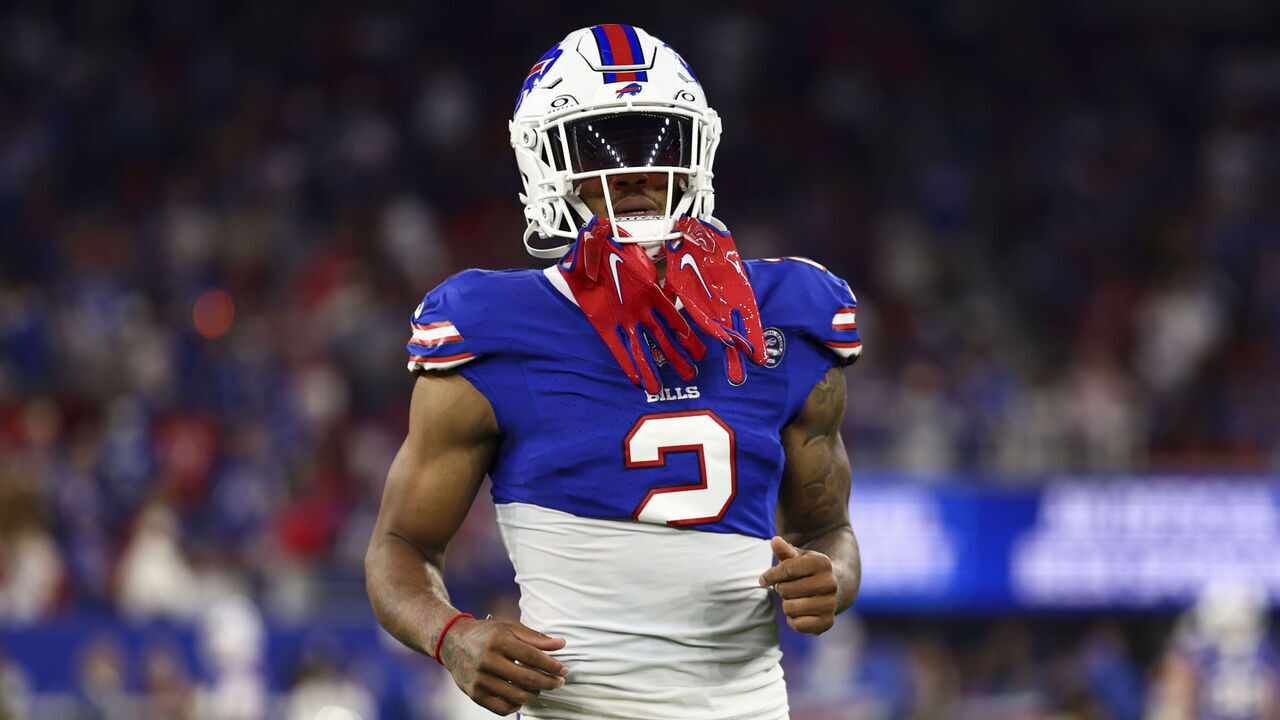 ORCHARD PARK, NEW YORK - SEPTEMBER 17: DJ Moore #2 of the Buffalo Bills warms up prior to an NFL football game against the Detroit Lions at Highmark Stadium on September 17, 2026 in Orchard Park, New York.
