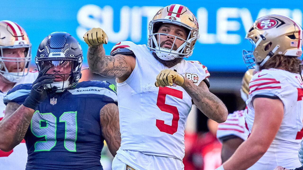 SEATTLE, WA - OCTOBER 11: Wide receiver Mike Evans #5 of the San Francisco 49ers celebrates with a first down gesture after a play in action during a game between the San Francisco 49ers and the Seattle Seahawks at Lumen Field on October 11, 2026 in Seattle, Washington.