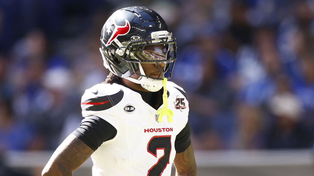 INDIANAPOLIS, INDIANA - SEPTEMBER 27: Calen Bullock #2 of the Houston Texans looks on during the second half of the game against the Indianapolis Colts at Lucas Oil Stadium on September 27, 2026 in Indianapolis, Indiana.