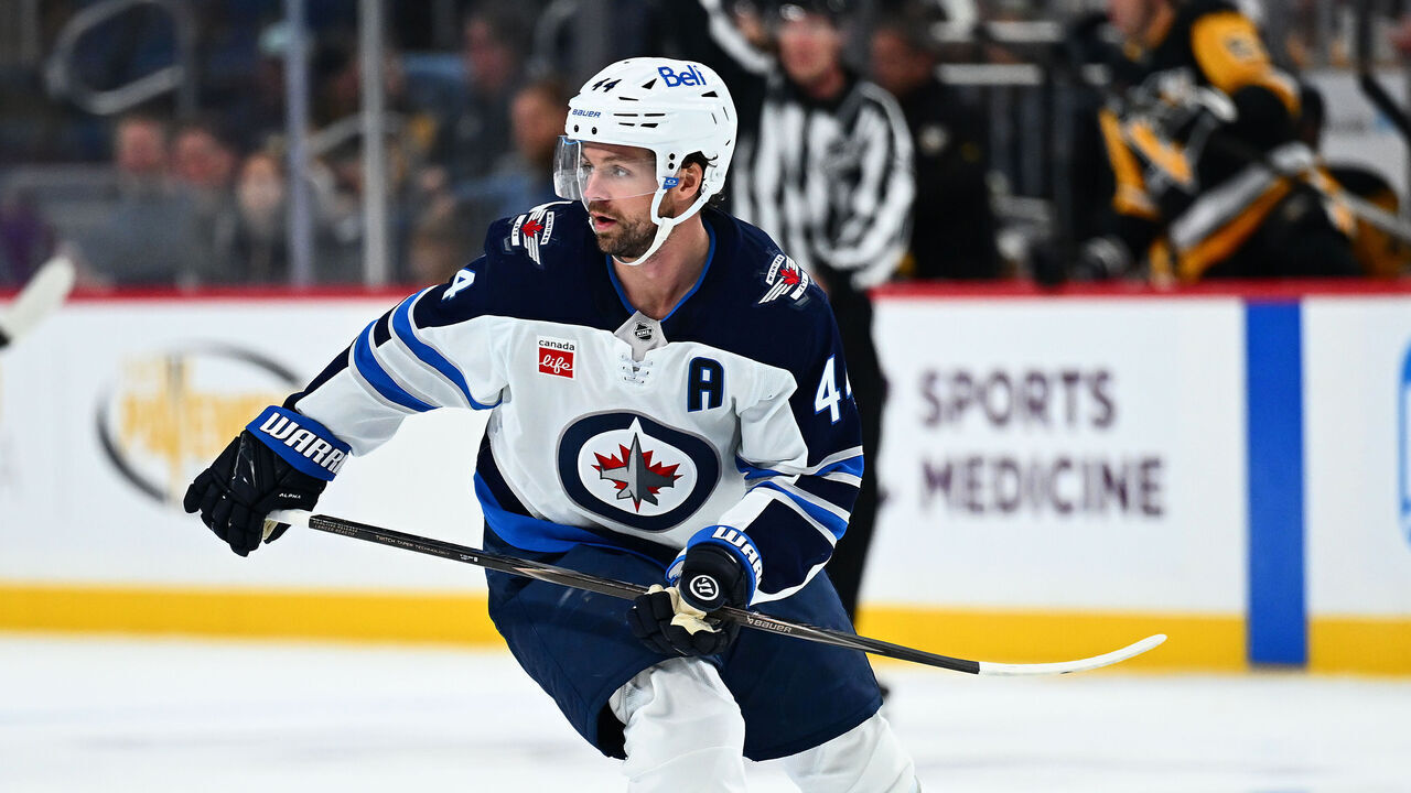 PITTSBURGH, PA - OCTOBER 05: Josh Morrissey #44 of the Winnipeg Jets skates during the game against the Pittsburgh Penguins at PPG PAINTS Arena on October 5, 2026 in Pittsburgh, Pennsylvania.