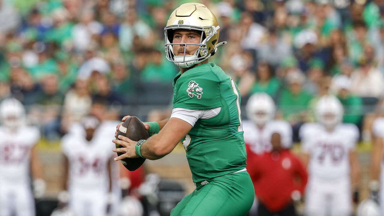 SOUTH BEND, INDIANA - OCTOBER 10: CJ Carr #13 of Notre Dame gets ready to throw during a game between Stanford and Notre Dame at Notre Dame Stadium on October 10, 2026 in South Bend, Indiana.