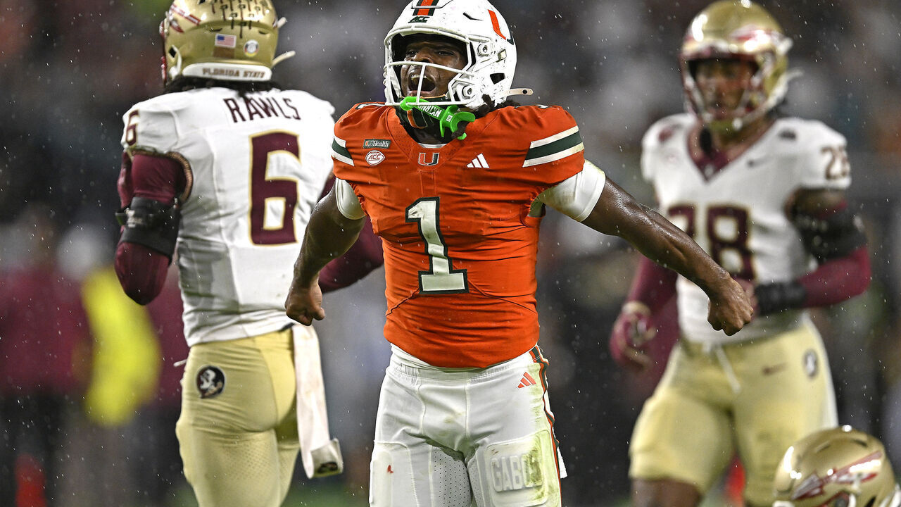 MIAMI GARDENS - OCTOBER 17: Miami wide receiver Malachi Toney (1) reacts after pulling in a reception for a 30-yard gain in the first quarter as the Miami Hurricanes faced the Florida State Seminoles on October 17, 2026, at Hard Rock Stadium in Miami Gardens, FL.