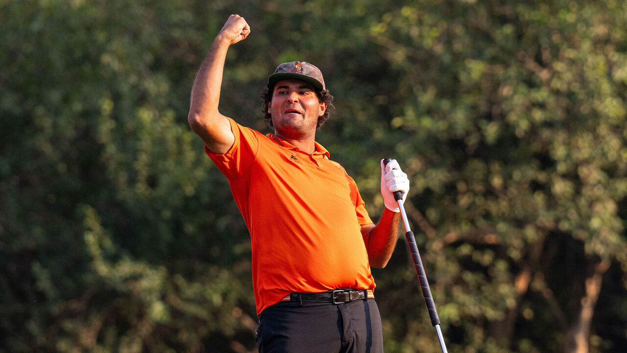 NEW DELHI, INDIA - OCTOBER 18: Eugenio Chacarra of Spain celebrates after holing the putt to win the DP World India Championship at Delhi Golf Club on October 18, 2026 in New Delhi, India.