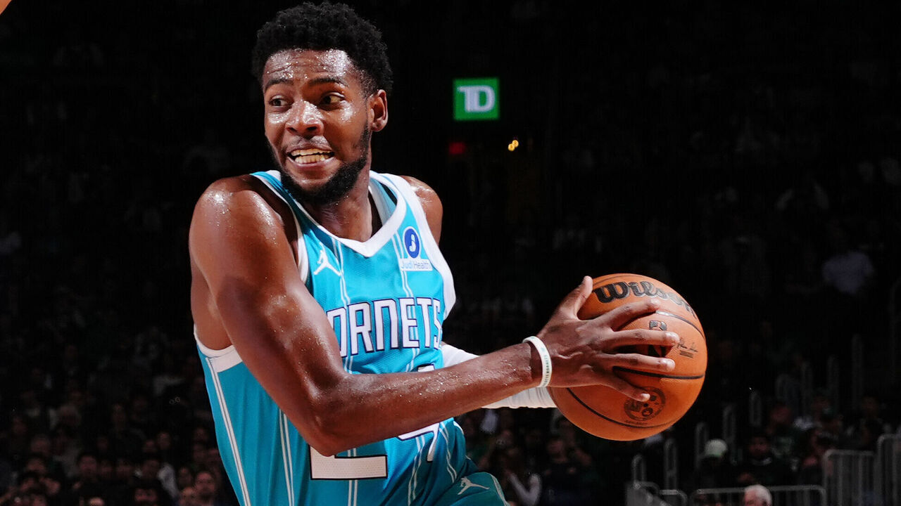 BOSTON, MA - OCTOBER 14: Brandon Miller #24 of the Charlotte Hornets drives to the basket during the game against the Boston Celtics on October 14, 2026 at TD Garden in Boston, Massachusetts. NOTE TO USER: User expressly acknowledges and agrees that, by downloading and/or using this Photograph, user is consenting to the terms and conditions of the Getty Images License Agreement. Mandatory Copyright Notice: Copyright 2026 NBAE