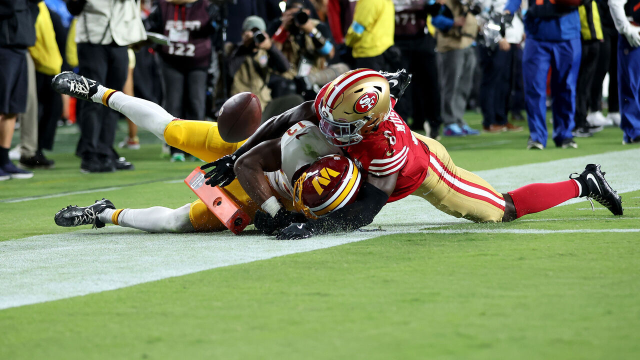 SANTA CLARA, CALIFORNIA - OCTOBER 19: Malik Mustapha #6 of the San Francisco 49ers breaks up a pass intended for Treylon Burks #13 of the Washington Commanders in the end zone during the fourth quarter of the game at Levi's Stadium on October 19, 2026 in Santa Clara, California.