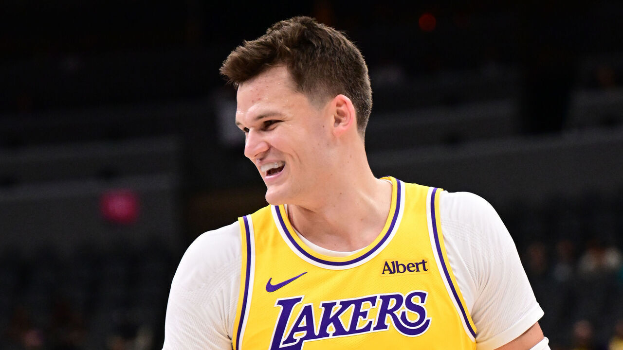 LOS ANGELES, CA - OCTOBER 13: Walker Kessler #14 of the Los Angeles Lakers smiles against the Golden State Warriors on October 13, 2026 at Thomas & Mack Center in Las Vegas, Nevada. NOTE TO USER: User expressly acknowledges and agrees that, by downloading and/or using this Photograph, user is consenting to the terms and conditions of the Getty Images License Agreement. Mandatory Copyright Notice: Copyright 2026 NBAE