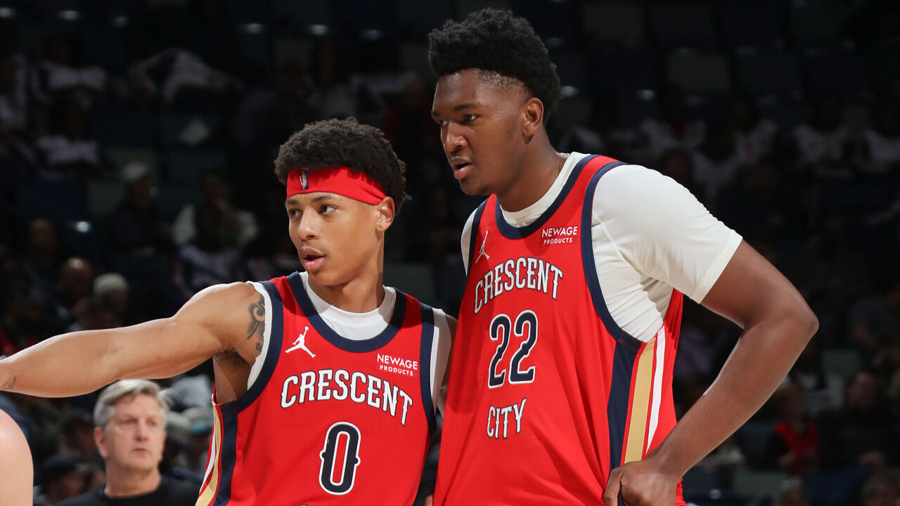 NEW ORLEANS, LA - DECEMBER 4: Jeremiah Fears #0 and Derik Queen #22 of the New Orleans Pelicans looks on during the game against the Minnesota Timberwolves on December 4, 2025 at the Smoothie King Center in New Orleans, Louisiana. Mandatory Copyright Notice: Copyright 2025 NBAE