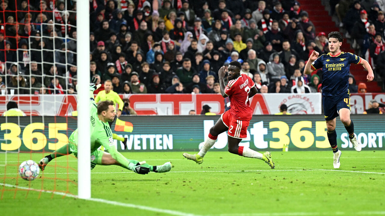 MUNICH, GERMANY - OCTOBER 21: Declan Rice of Arsenal scores his team’s second goal during the UEFA Champions League 2026/27 League Phase MD3 match between FC Bayern München and Arsenal FC at Football Arena Munich on October 21, 2026 in Munich, Germany.