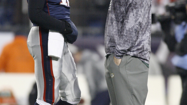 Bennett discusses differences between playing with Brady, Rodgers