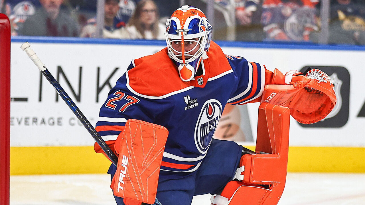 EDMONTON, AB - OCTOBER 22: Edmonton Oilers Goalie Devon Levi (27) makes a save in the second period of the Edmonton Oilers game versus the Carolina Hurricanes on October 22, 2026 at Rogers Place in Edmonton, AB.