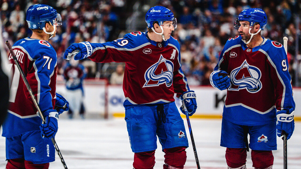DENVER, COLORADO - OCTOBER 23: Nathan MacKinnon #29 of the Colorado Avalanche directs teammates Jaden Schwartz #71 and Nazem Kadri #91 during the third period of the game against the Tampa Bay Lightning at Ball Arena on October 23, 2026 in Denver, Colorado.