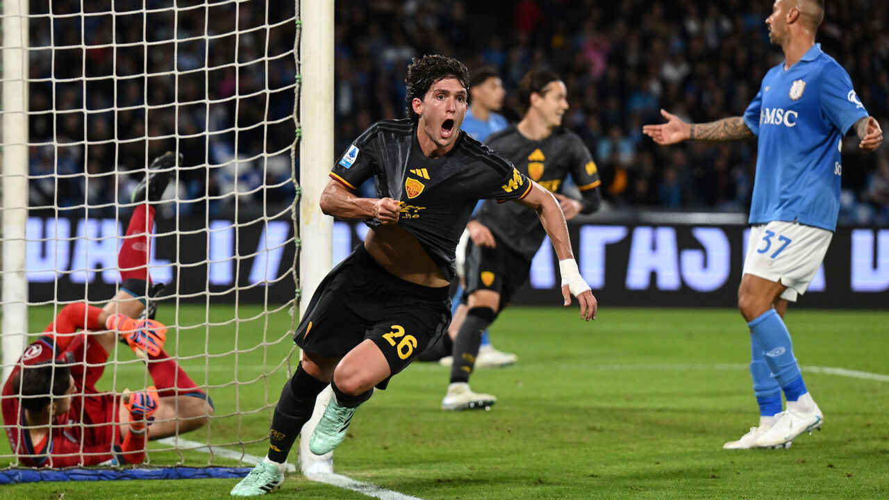 NAPLES, ITALY - OCTOBER 24: Leonardo Balerdi of Roma celebrates his goal during the Serie A match between SSC Napoli and AS Roma at Stadio Diego Armando Maradona on October 24, 2026 in Naples, Italy.