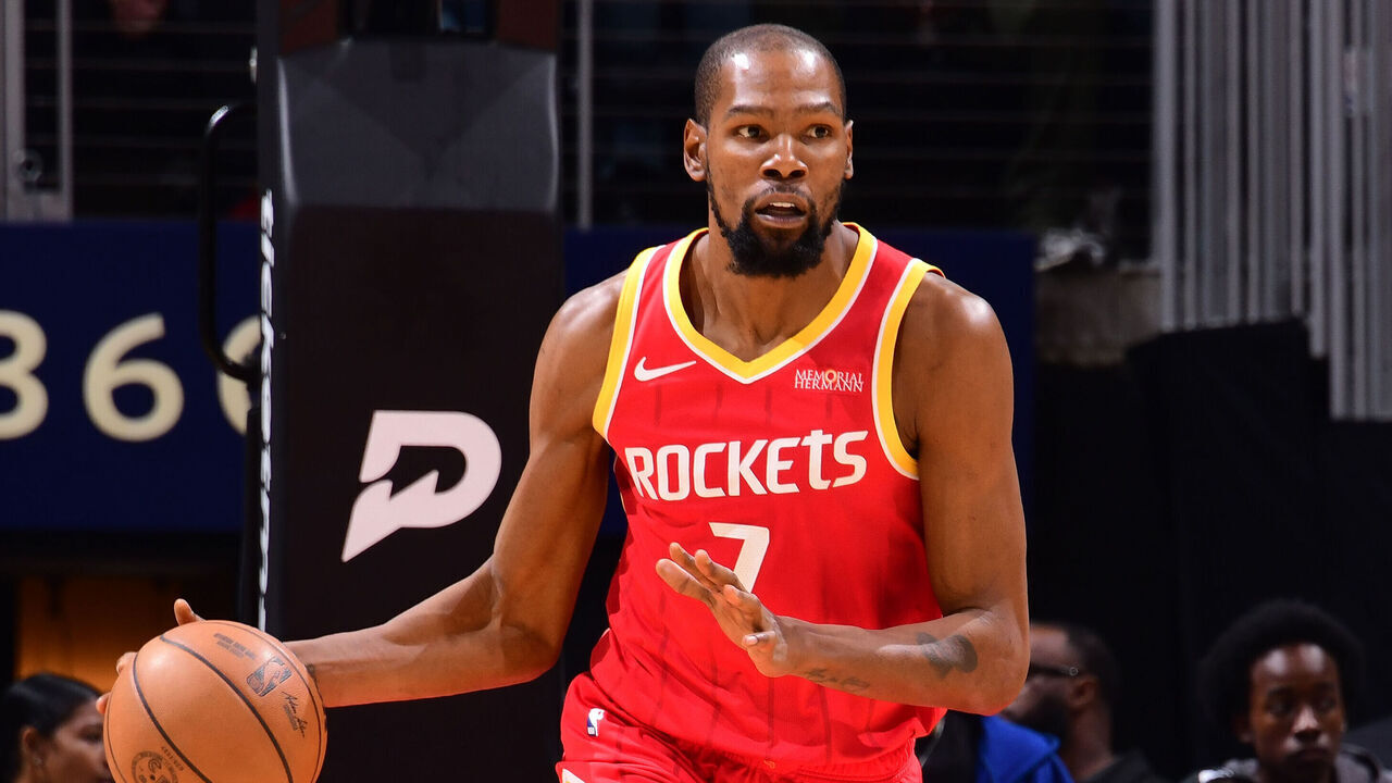 ATLANTA, GA - OCTOBER 24: Kevin Durant #7 of the Houston Rockets handles the ball during the game against the Atlanta Hawks on October 24, 2026 at State Farm Arena in Atlanta, Georgia. NOTE TO USER: User expressly acknowledges and agrees that, by downloading and/or using this Photograph, user is consenting to the terms and conditions of the Getty Images License Agreement. Mandatory Copyright Notice: Copyright 2026 NBAE