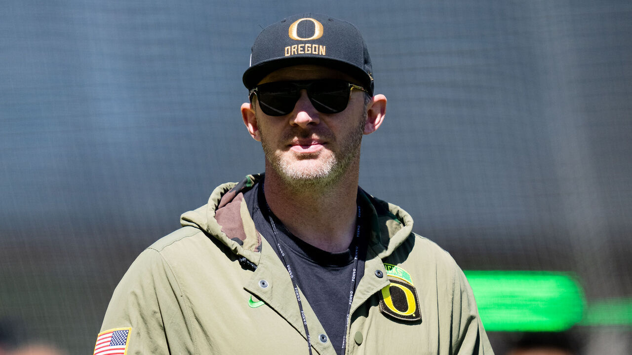 EUGENE, OREGON - APRIL 25: Offensive Coordinator Drew Mehringer of the Oregon Ducks looks on during warms ups before the spring football game at Autzen Stadium on April 25, 2026 in Eugene, Oregon.