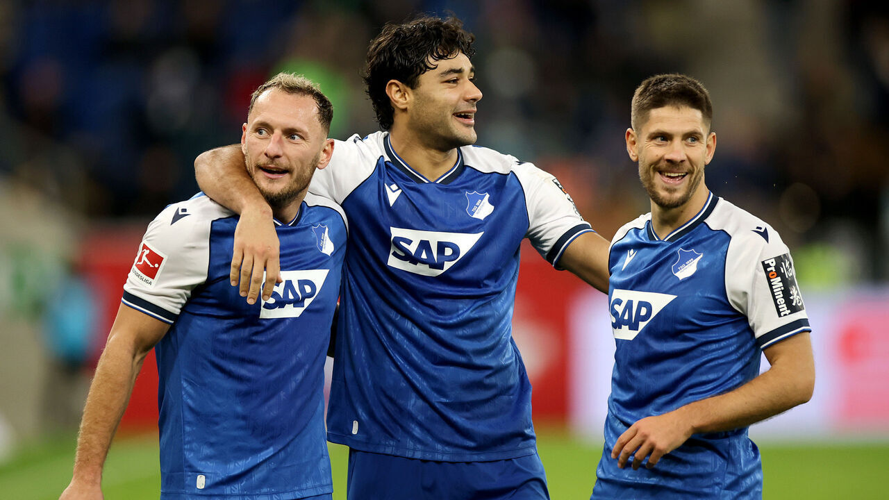 SINSHEIM, GERMANY - OCTOBER 25: Vladimir Coufal, Ozan Kabak and Andrej Kramaric of TSG 1899 Hoffenheim celebrate after Max Moerstedt of TSG 1899 Hoffenheim scores his team’s third goal during the Bundesliga 2026/27 match between TSG Hoffenheim and Bayer 04 Leverkusen at SNP Arena on October 25, 2026 in Sinsheim, Germany.