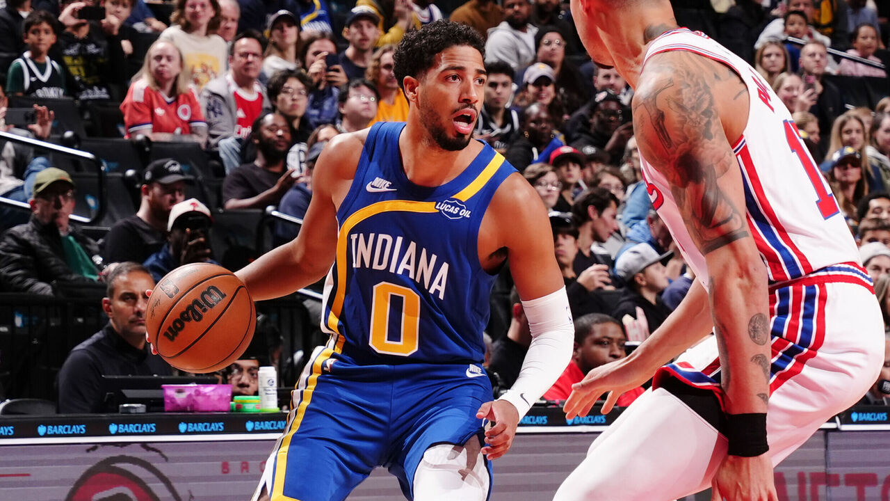 BROOKLYN, NY - OCTOBER 25: Tyrese Haliburton #0 of the Indiana Pacers handles the ball during the game against the Brooklyn Nets on October 25, 2026 at Barclays Center in Brooklyn, New York. Mandatory Copyright Notice: Copyright 2026 NBAE
