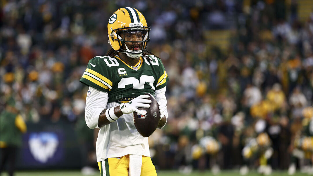 Packers' McKinney 'not a big fan' of refs after | theScore