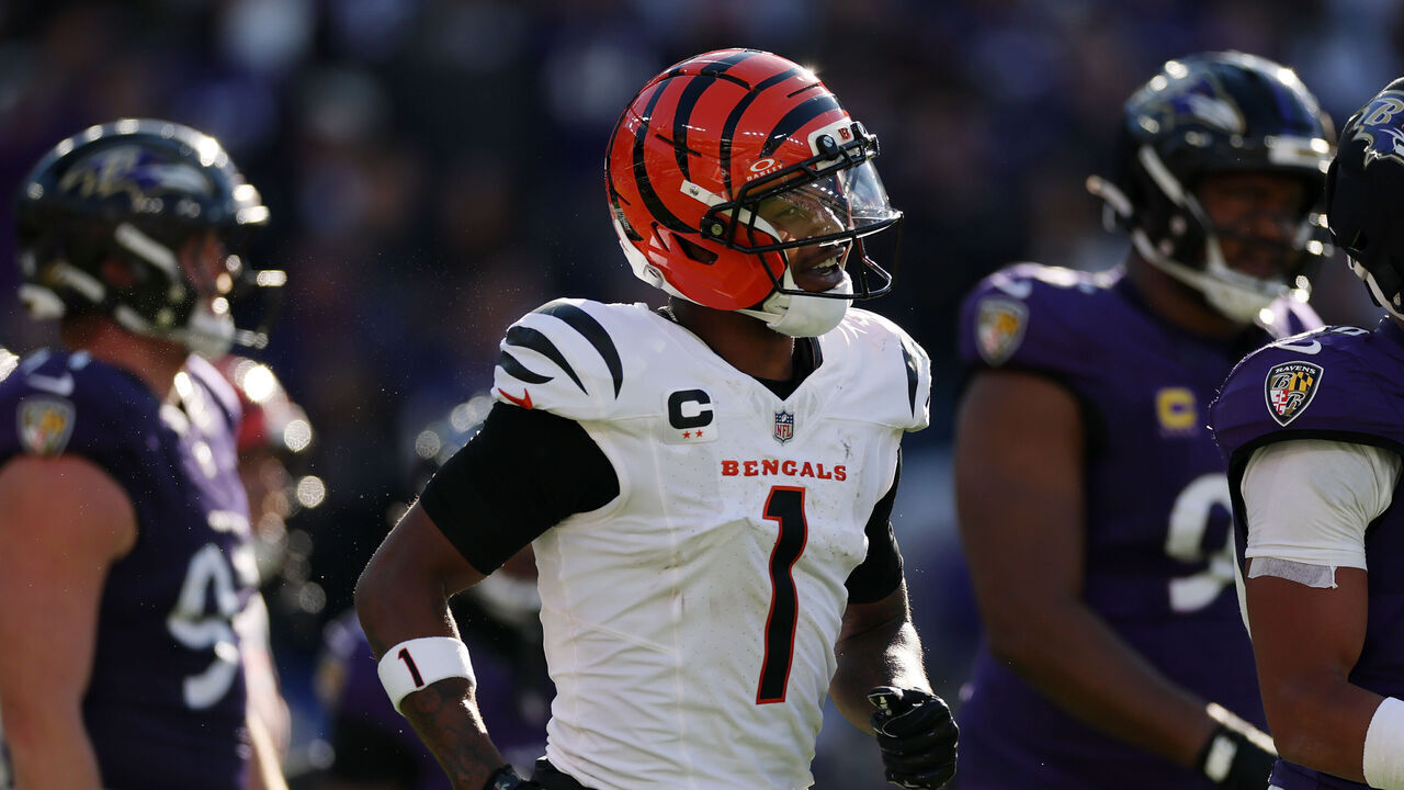 BALTIMORE, MARYLAND - OCTOBER 25: Ja'marr Chase #1 of the Cincinnati Bengals reacts after a touchdown against the Baltimore Ravens during the fourth quarter at M&T Bank Stadium on October 25, 2026 in Baltimore, Maryland.