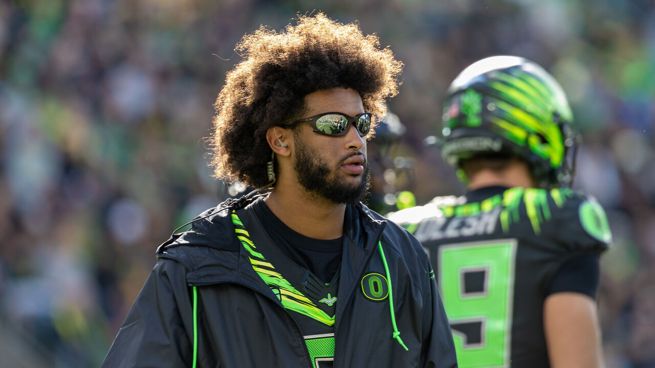 EUGENE, OREGON - OCTOBER 10: Dante Moore #5 of the Oregon Ducks walks on the field during the second half against the UCLA Bruins at Autzen Stadium on October 10, 2026 in Eugene, Oregon.