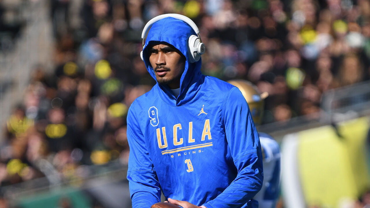 EUGENE, OR - OCTOBER 10: UCLA Bruins quarterback Nico Iamaleava (9) warms up before a college football game between the Oregon Ducks and UCLA Bruins on October 10, 2026 at Autzen Stadium in Eugene, Oregon.