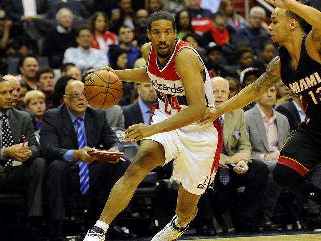 Report: Andre Miller meeting with teams, wants to return next season