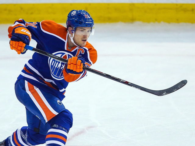 Oilers' Ference not yet cleared to play, can't be bought out