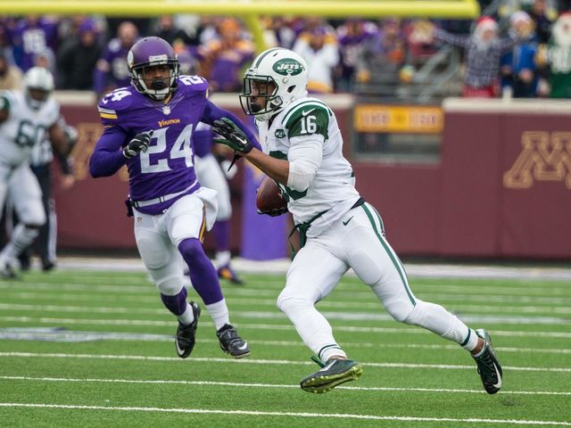 Jets' Percy Harvin left game vs. Vikings with ankle injury, did not return