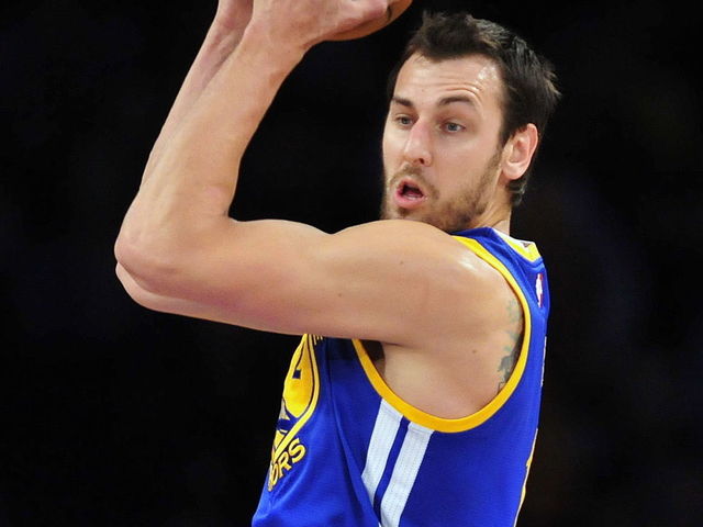 Warriors lose Bogut to knee tenditinits