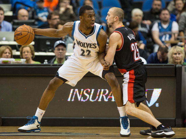 Wiggins' 1st career double-double helps Timberwolves upset Trail Blazers