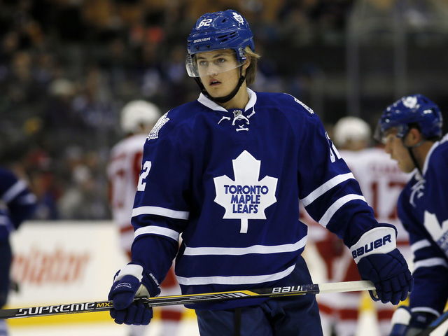 VIDEO: Maple Leafs prospect William Nylander guilty of water bottle cruelty