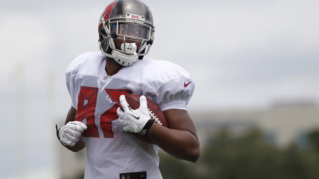 Buccaneers release Seferian-Jenkins following DUI