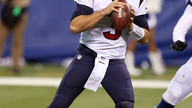 Texans' Savage cleared of concussion, then re-evaluated and ruled out