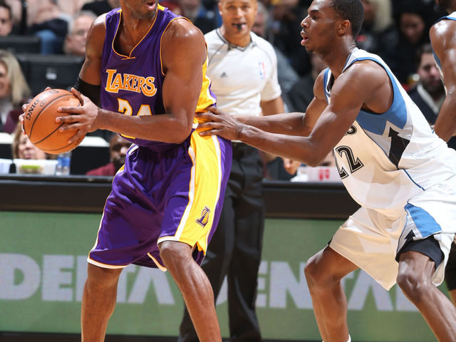 Lakers beat Timberwolves on Kobe's historic night