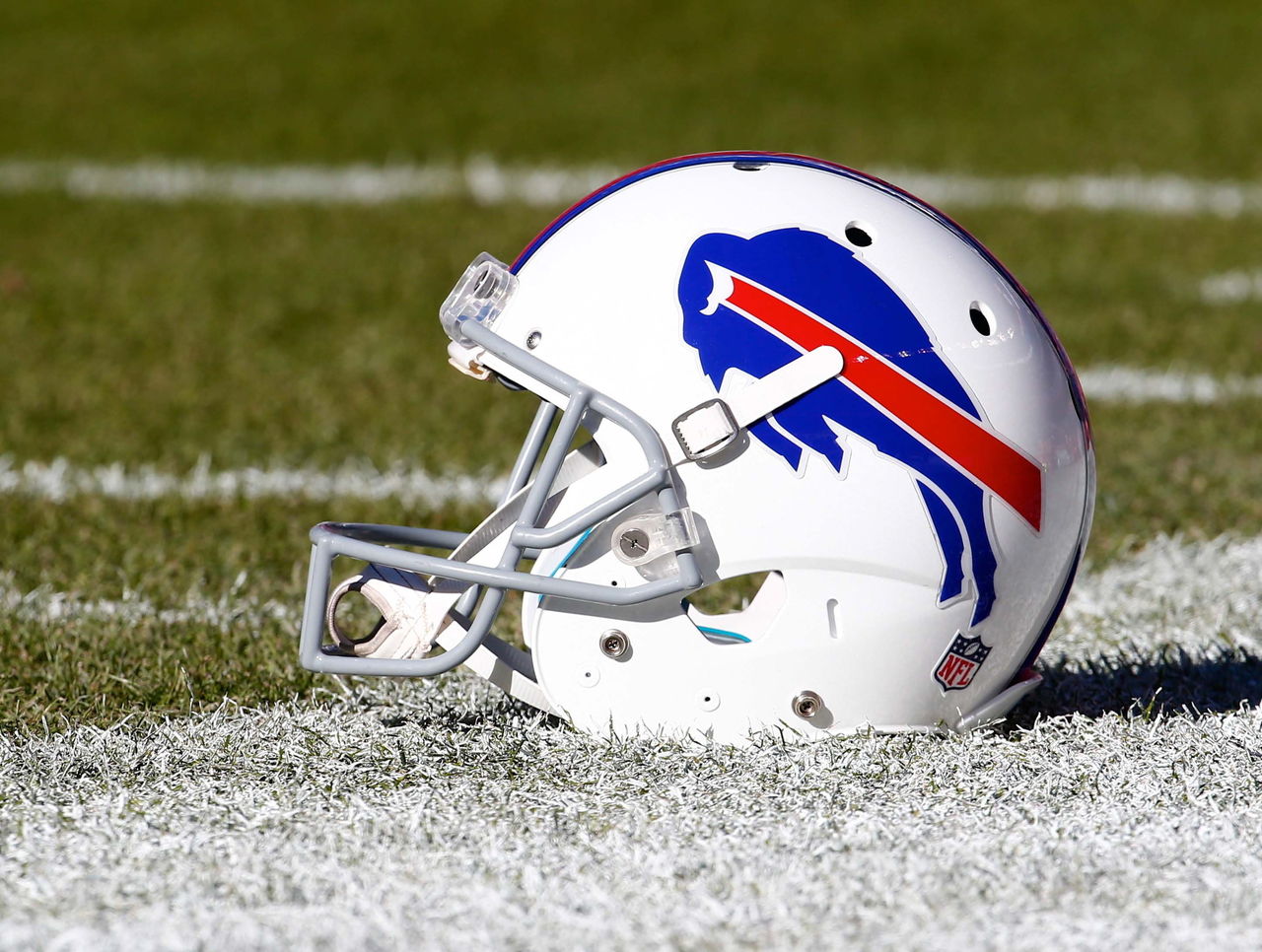 buffalo bills fire helmet