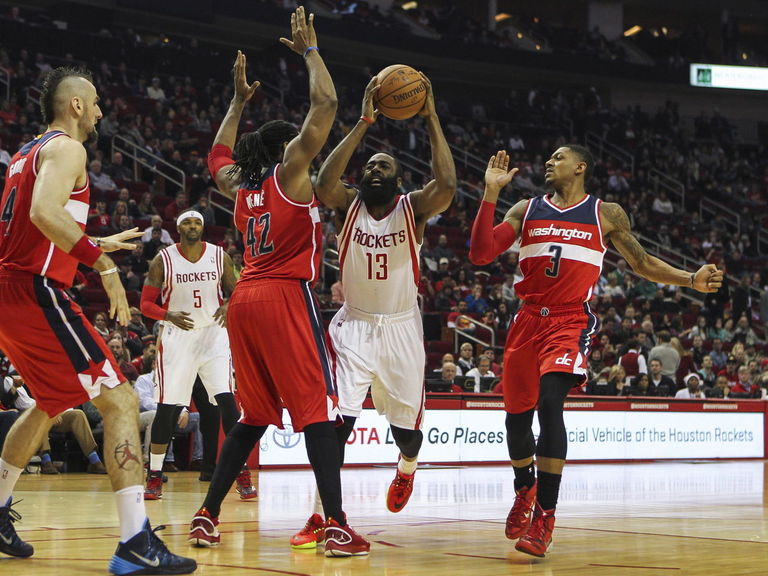 Wizards escape Houston with win after nearly blowing 18point lead