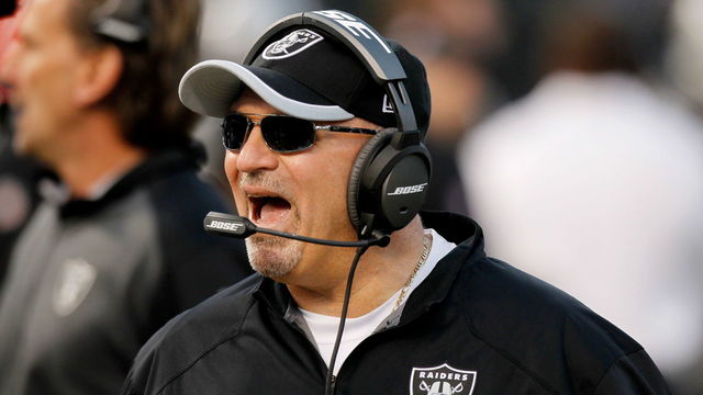 Vikings cancel practice to attend Friday service for Sparano