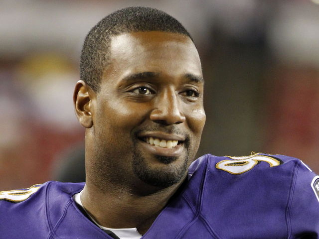 Ravens release Chris Canty