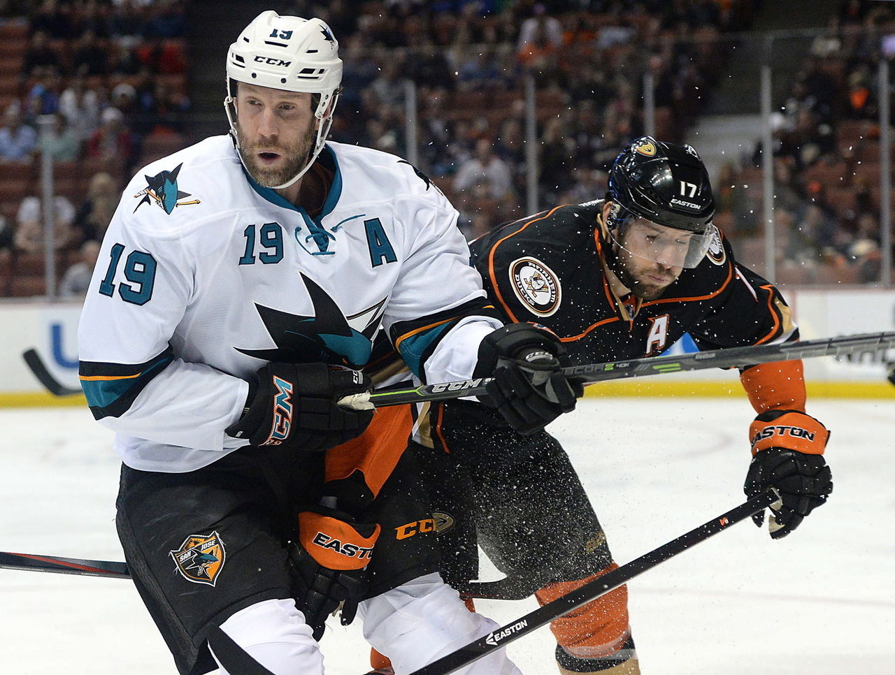 анахайм дакс - сан-хосе шаркс матч. анахайм сан хосе. россияне в сан хосе шаркс. анахайм сан хосе. сан хосе шаркс анахайм дакс матч.