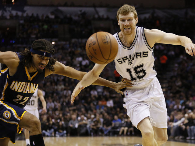 Report: Kings interested in Matt Bonner