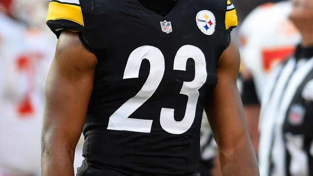 Steelers' Mitchell denies trying to take out Alex Smith's knees