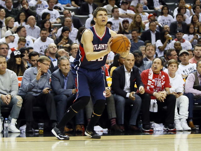 How does Kyle Korver keep getting open?