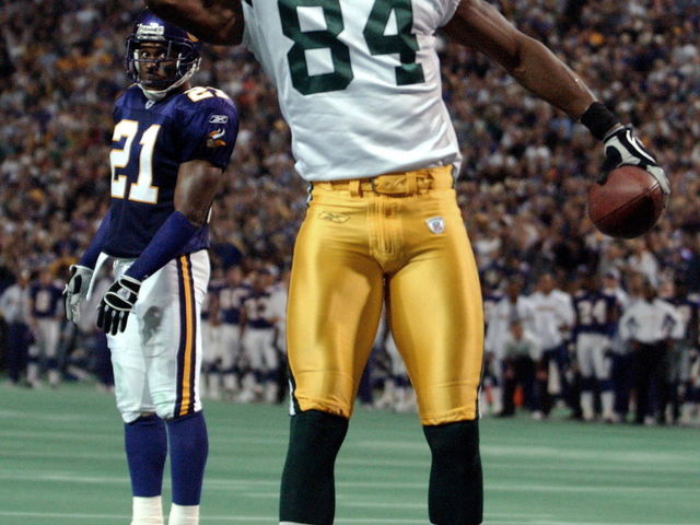 Former NFL wide receiver Javon Walker is now a bodybuilder