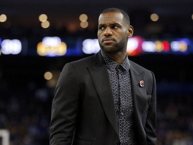 Blatt hopes LeBron will practice Monday, status for Tuesday uncertain