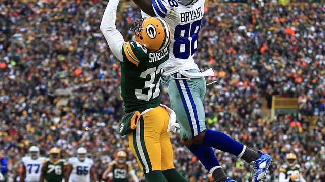 VIDEO: Dez Bryant catch overturned on controversial call