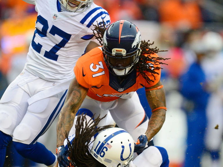 Colts' Josh Cribbs leaves game vs. Broncos with apparent injury