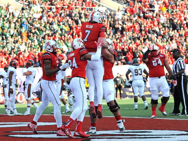 Utah emerges with win over Utah State despite losing starting quarterback to injury