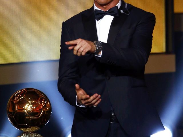 Cristiano Ronaldo buys his agent an island as a wedding gift