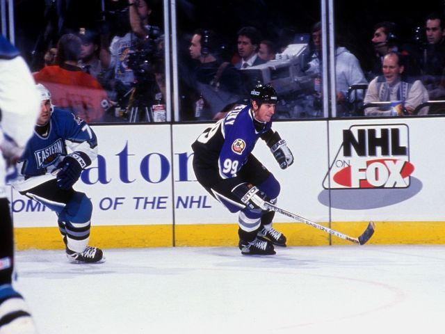 Way-back Playback: FoxTrax glowing puck debuts at NHL All-Star Game