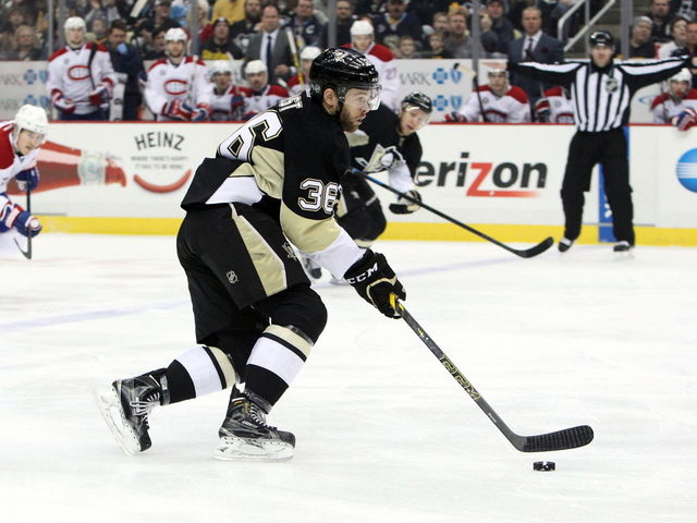 Penguins reassign Bryan Rust to AHL
